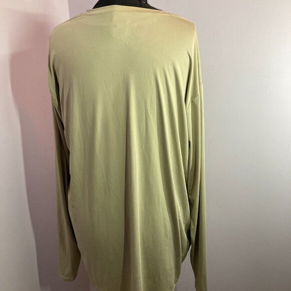 Amazon Realessentials Men's Athletic Shirt, Size 3X - Picture 3 of 9